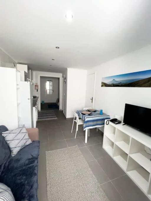 Apartamento Simples E Simpatico Horta  Bagian luar foto